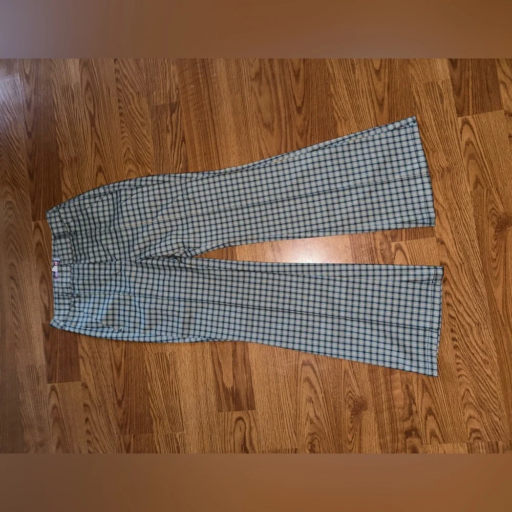 Flared pants - Picture 2 of 6